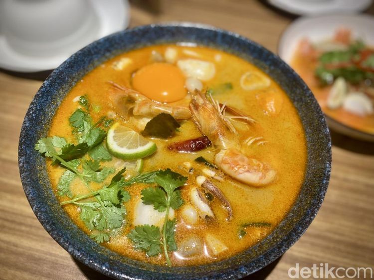 Ada Tom Yum Thailand Bumbu Autentik di Restoran Mungil Ini