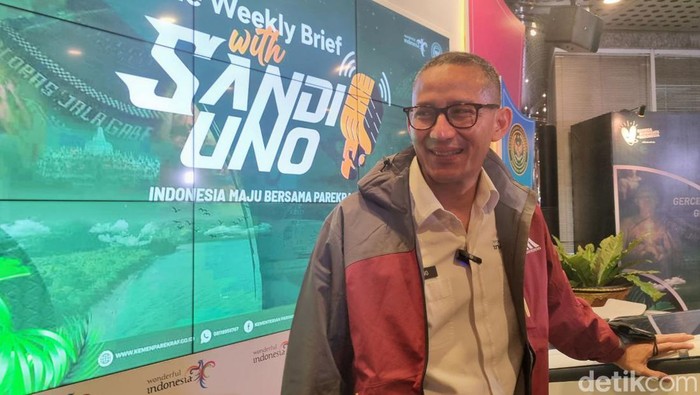 Sandiaga Uno di The Weekly Press Briefing, Senin (5/2//2024).