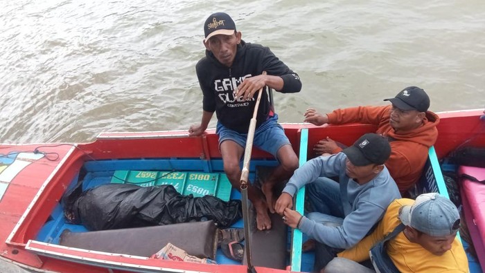 Tim Sar Gabungan temukan jasad Acha di perairan Tanjung Serai Banyuasin.
