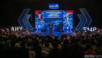 Ini momen saat Ketum Partai Demokrat Agus Harimurti Yudhoyono (AHY) menyampaikan pidato politiknya di JCC Senayan, Jakarta, Selasa (6/2/2024).