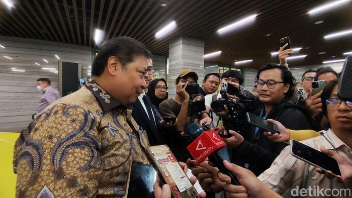 Airlangga Hartarto.