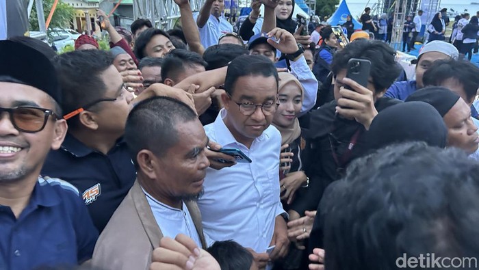 Capres nomor urut 1, Anies Rasyid Baswedan saat kampanye di Kota Parepare.