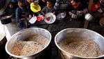 Ekspresi Anak-anak Gaza Saat Antre Makanan