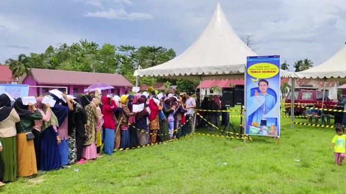 Gelar Tebus Murah Sembako, Barisan RFG Tebalkan Kemenangan 02 di Sultra