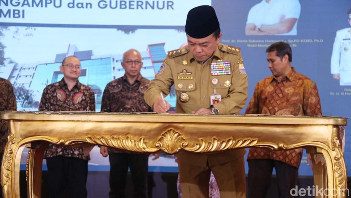 Gubernur Jambi Al Haris melakukan kerjasama dengan dengan 11 rumah sakit (RS) vertikal Kementerian Kesehatan (Kemenkes)