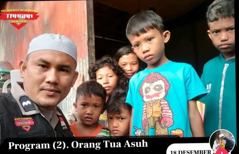 Kandidat Hoegeng Awards Aipda Erwin Eka Saputra mendirikan Komunitas Tangan di Atas untuk warga Takalar, Sulawesi Selatan.