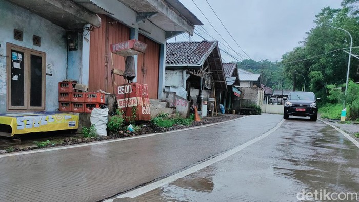 Kondisi Jalan menuju Rumah Surga Abah Jajang terbaru