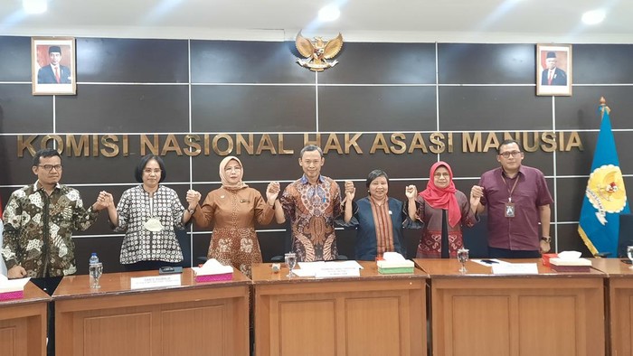 Konferensi pers Komnas HAM dkk (Annisa/detikcom)