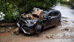 Longsor di California, Mobil-mobil Ini Jadi Korban