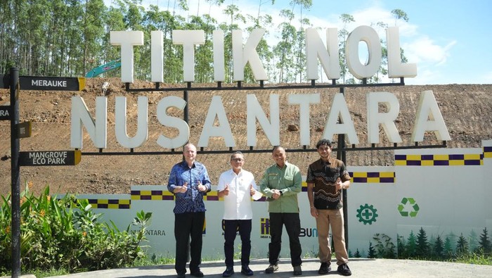 Mendag Zulhas Keliling IKN Bareng Arsitek Asing