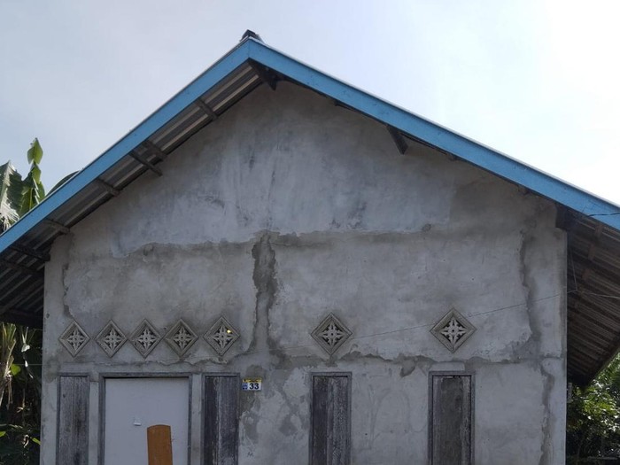Penampakan rumah satu keluarga tewas dibunuh di Penajam Paser Utara. Dokumen Istimewa
