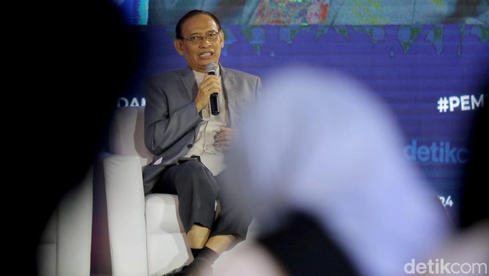 Rektor Unair Prof M Nasih