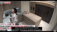 Di samping ruang makan, terdapat dapur yang juga mengusung konsep minimalis. Tak banyak aksesoris atau furnitur berlebihan yang terdapat di dapur.