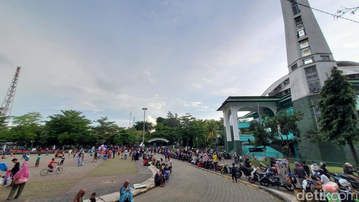 Tempat ibadah tertua di Sukabumi.