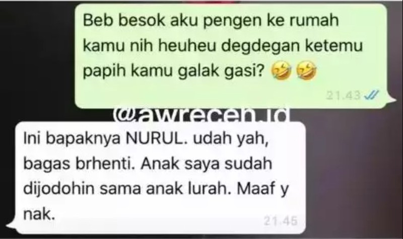 Kalau sudah berhasil dapatkan hati si dia, perjuangan tidak berhenti sampai sana. Kamu harus berusaha menaklukkan hati calon mertua juga. Siap-siap, ya!