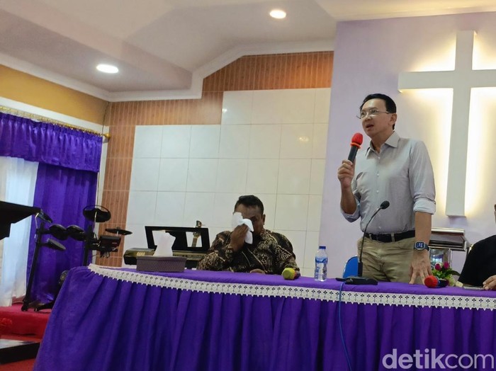 Ahok saat dialog kebangsaan di Gereja Hermon, Kota Kupang, NTT.