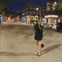 Dilansir Dailystar, Amanda sering merasa seperti token yang artinya hanya diterima untuk membuat perusahaan tampak bagus. Amanda mengaku dirinya kerap tidak diperlakukan dengan setara dengan sesama pekerja pria. Foto: Instagram