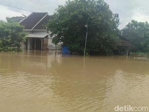4 Tanggul Jebol, Banjir Demak Meluas hingga 6 Kecamatan