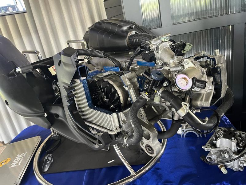 Bedah mesin Yamaha Lexi LX 155