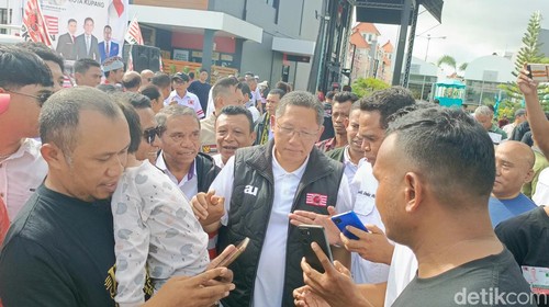 Ketua Umum PKN Anas Urbaningrum saat kampanye di Kupang, NTT, Rabu (7/2/2024).