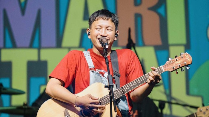 Komika Muhammad Kadavi atau Davi Sumbing