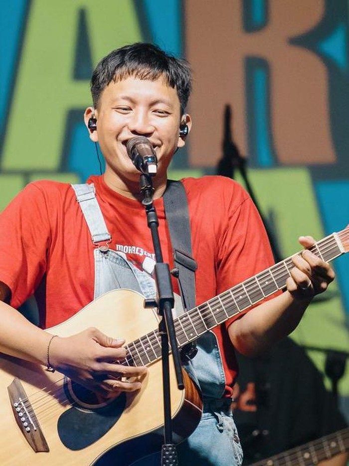 Komika Muhammad Kadavi atau Davi Sumbing