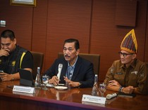 Kala Menko Marves Luhut Dukung F1 PowerBoat Danau Toba