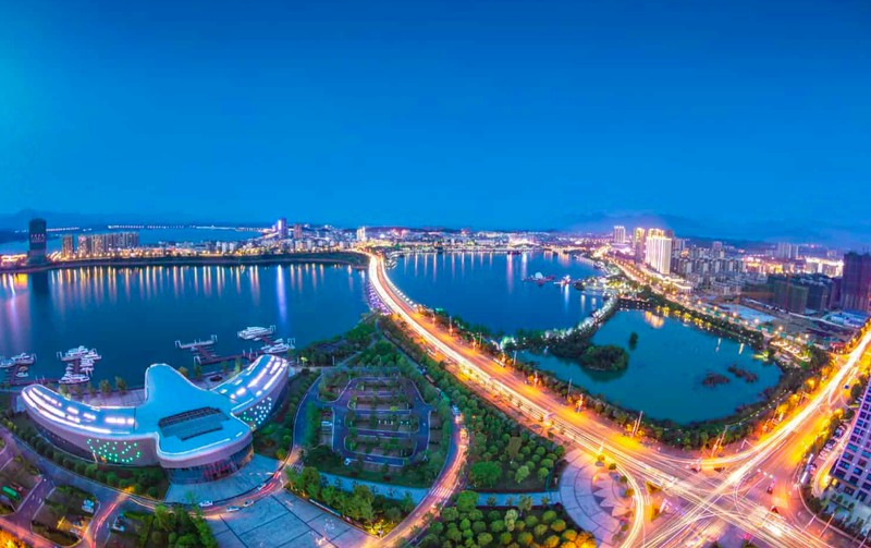 Kota futuristik China