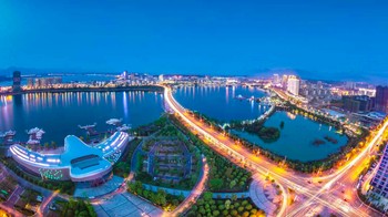 Jiujiang. Dengan populasi hanya 4 juta orang, Jiujiang bisa dikatakan berukuran sangat kecil jika dibandingkan dengan beberapa kota metropolitan lainnya dalam daftar ini. Namun, dengan jumlah penduduk seperti itu, secara teknis Jiujiang masih menjadi kota terbesar kedua di Amerika Serikat setelah New York. Foto: via A-Z Animals