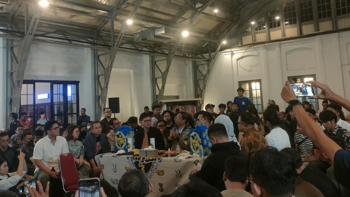 Mahfud Md dalam acara Tabrak Prof di Pos Bloc, Jakarta Pusat