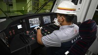 Perawatan kereta LRT Jakarta dibagi menjadi dua yaitu ringan dan berat.