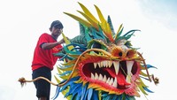 Liong merupakan instalasi yang sering muncul saat Tahun Baru Imlek.