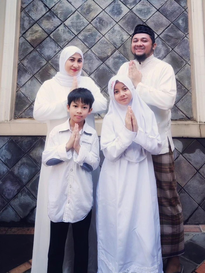 nia adit AFI nia adit AFI