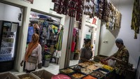 Pemprov DKI Jakarta telah meresmikan Pasar Jatirawasari yang merupakan salah satu dari 10 pasar di Ibu Kota yang masuk dalam program revitalisasi.