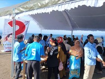 Relawan Gelar Sembako Murah & Sosialisasikan Prabowo-Gibran di Maluku