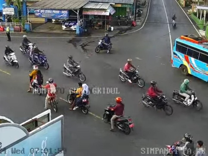 Tangkapan layar CCTV Diskominfo Gunungkidul, Rabu (7/4/2024) pukul 07.02 WIB.