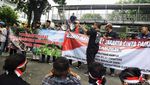 Lihat Lagi Aksi Tolak Politisasi Kampus di Patung Kuda