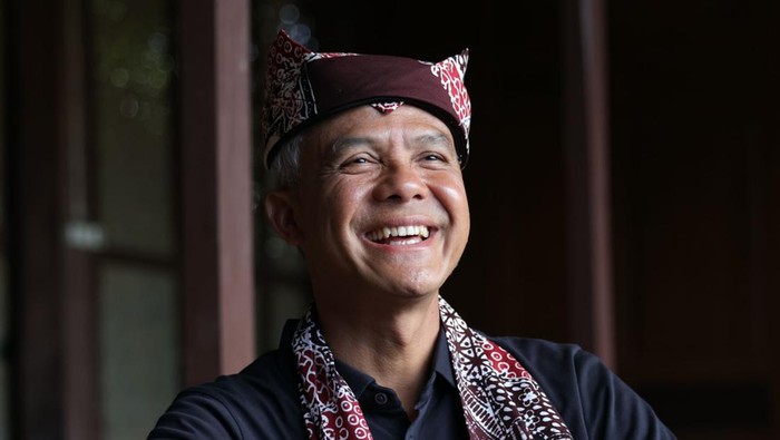 Ganjar Pranowo saat berkunjung ke Desa Kemiren, Kecamatan Glagah (dok. Tim Ganjar)