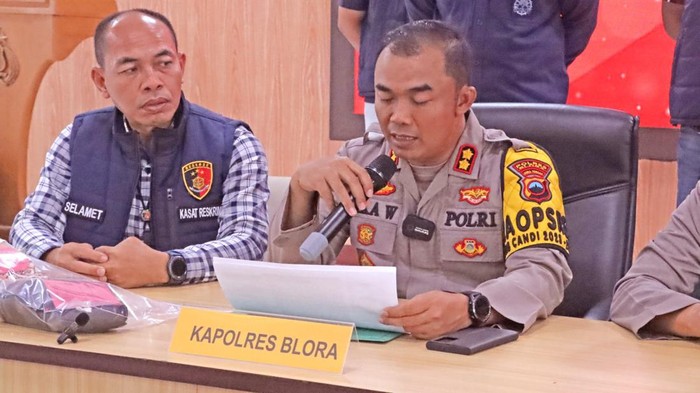 Konferensi pers Polres Blora ungkap tersangka kebakaran pasar Ngawen Blora, Kamis (8/2/2024).