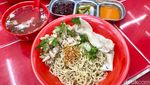 Kopitiam Tersembunyi Ini Jual Mie dan Bubur China ala Hawker di Singapura