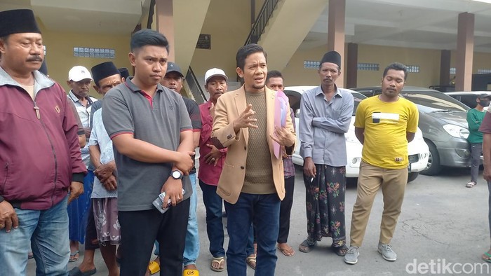 Pelaporan intimidasi terhadap PJ Kades ke Polres Sampang.