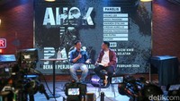 Dalam acara tersebut Ahok menegaskan bahwa dirinya merupakan kader tulen PDIP yang memegang kartu keanggotaan resmi.