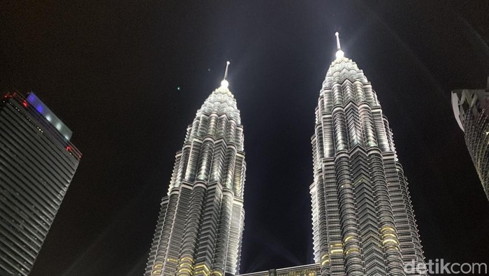 Potret twin tower, landmark Kuala Lumpur, Malaysia. (Kartika Sari/detikSumut)