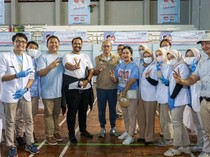 Relawan Rabu Biru Gelar Bakti Sosial, Ada Cek Darah-Kolesterol Gratis