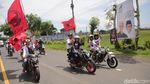 Simpatisan Ganjar Mahfud Konvoi Menuju Lokasi Kampanye di Banyuwangi