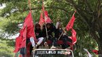 Simpatisan Ganjar Mahfud Konvoi Menuju Lokasi Kampanye di Banyuwangi