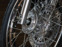 Spoke Wheel (Pelek Jari-jari): Pengertian, Kelebihan, dan Kekurangan