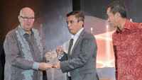 Bank BTN menargetkan terus mengembangkan program kepemilikan hunian terjangkau untuk mendukung program perumahan nasional. Bank BTN juga terus mengembangkan pasar KPR pada segmen emerging affluent dan affluent melalui penambahan sales center baru pada kantor wilayah untuk meningkatkan akuisisi KPR non subsidi pada segmen tersebut dengan ticket size di atas Rp 750 juta.