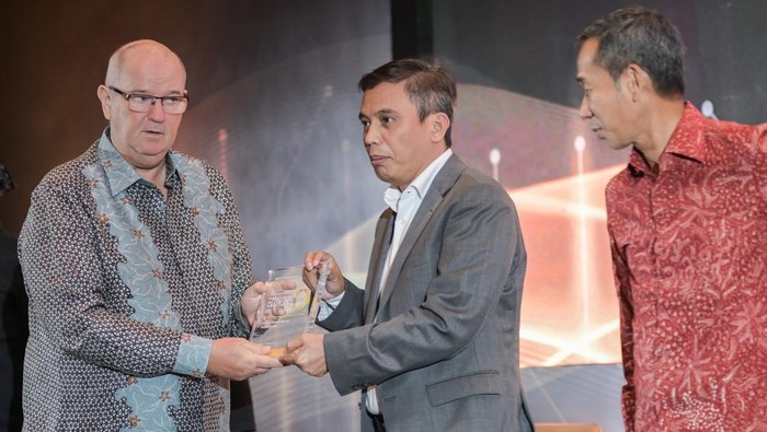 Terus Genjot Program Hunian Terjangkau Bank BTN tetap optimistis di tahun politik sektor properti terus tumbuh double digit seiring jumlah pernikahan baru 800.000-1,2 juta pernikahan setiap tahunnya.