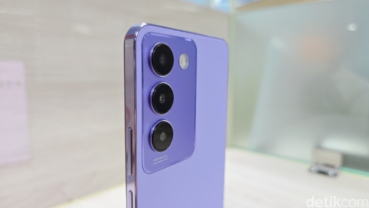 Vivo Y100 5G Vivo Y100 5G